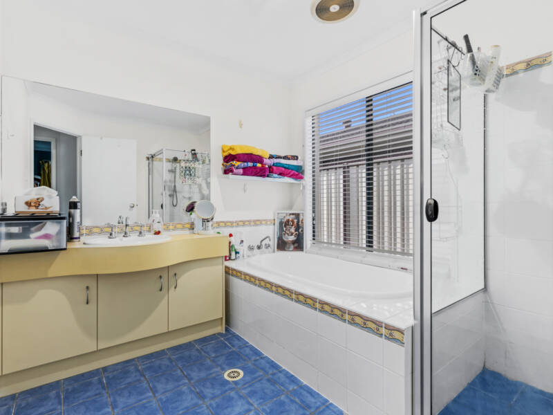 23 Albert Valley Drive, Bahrs Scrub, QLD 4207 AUS