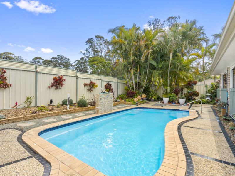 27 Albert Valley Drive, Bahrs Scrub, QLD 4207 AUS