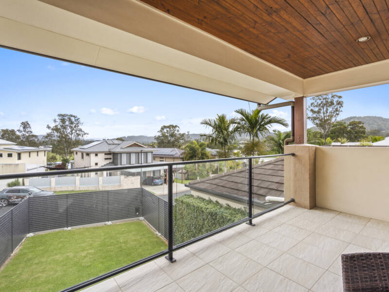 8 Long Island Drive, Windaroo, QLD 4207 AUS