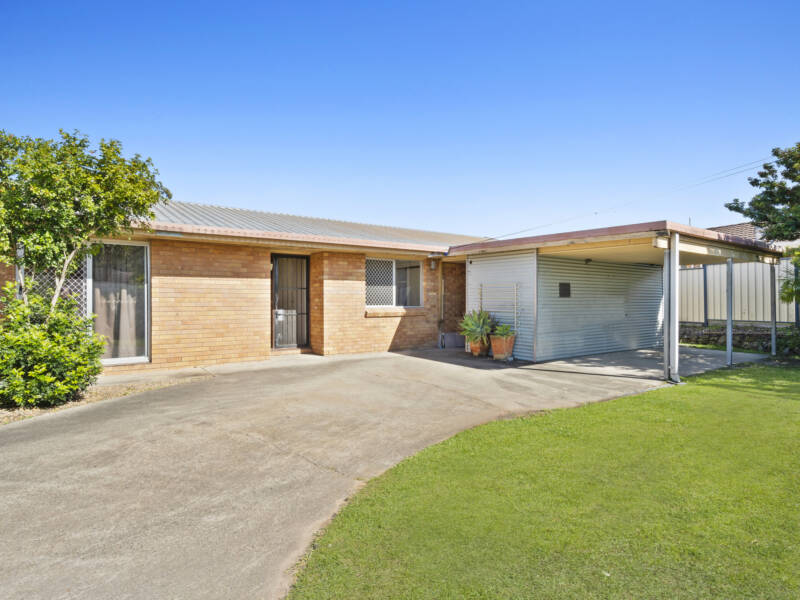 38 Robert Stanley Drive, Mount Warren Park, QLD 4207 AUS