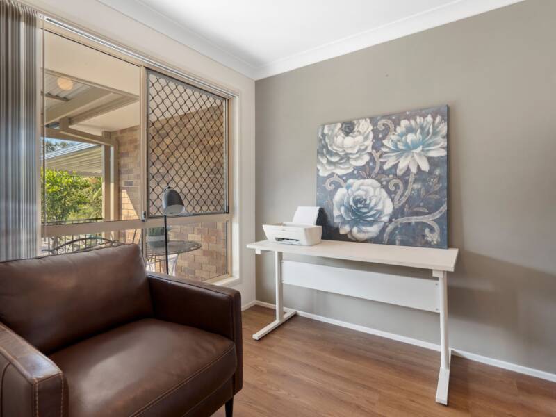 25 Laura Anne Drive, Windaroo, QLD 4207 AUS