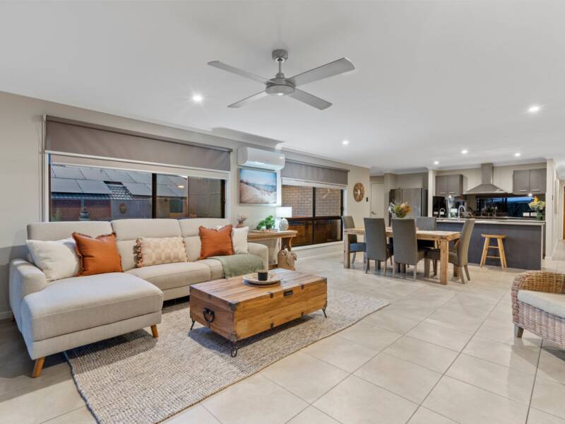 31 Lucinda Road, Logan Village, QLD 4207 AUS