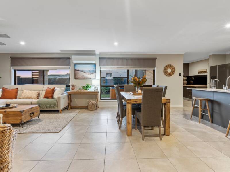 31 Lucinda Road, Logan Village, QLD 4207 AUS