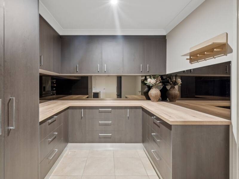 31 Lucinda Road, Logan Village, QLD 4207 AUS