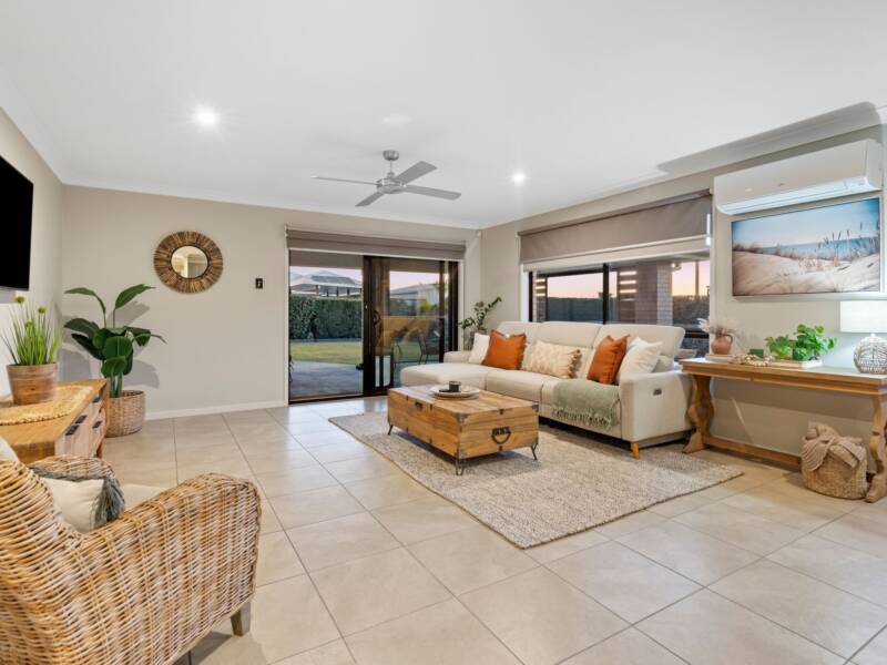 31 Lucinda Road, Logan Village, QLD 4207 AUS