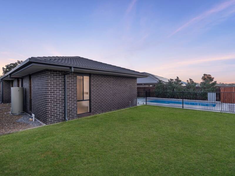 49 Ardee Place, Logan Village, QLD 4207 AUS