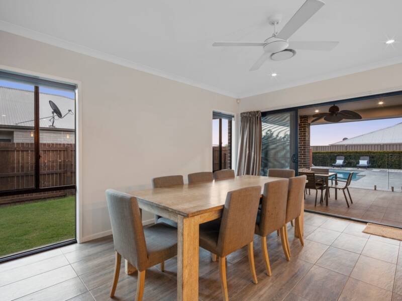 49 Ardee Place, Logan Village, QLD 4207 AUS