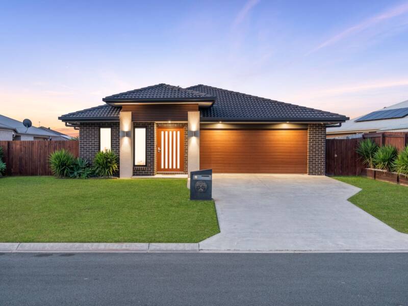 49 Ardee Place, Logan Village, QLD 4207 AUS