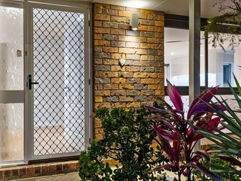 5 Buley Court, Mount Warren Park, QLD 4207 AUS