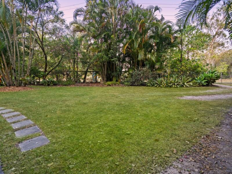 12 Belair Drive, Yatala, QLD 4207 AUS