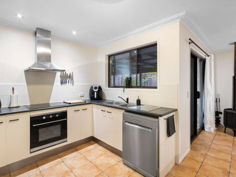 12 Longview Court, Nerang, QLD 4211 AUS