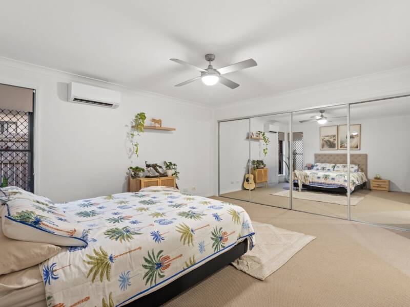 16 Sanctuary Parkway, Waterford, QLD 4133 AUS