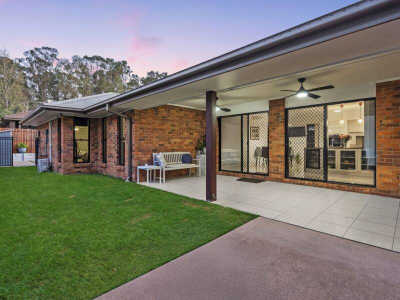 16 Sanctuary Parkway, Waterford, QLD 4133 AUS