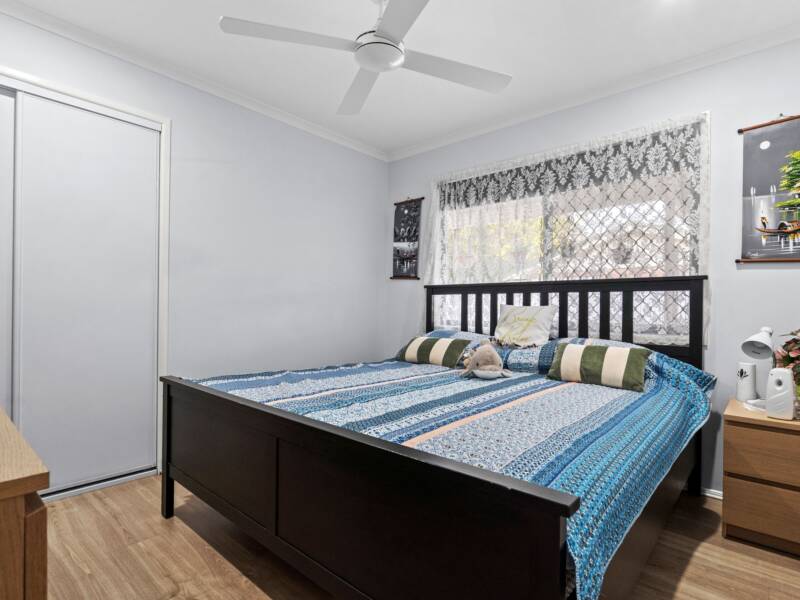 35 Montrose Avenue, Bethania, QLD 4205 AUS