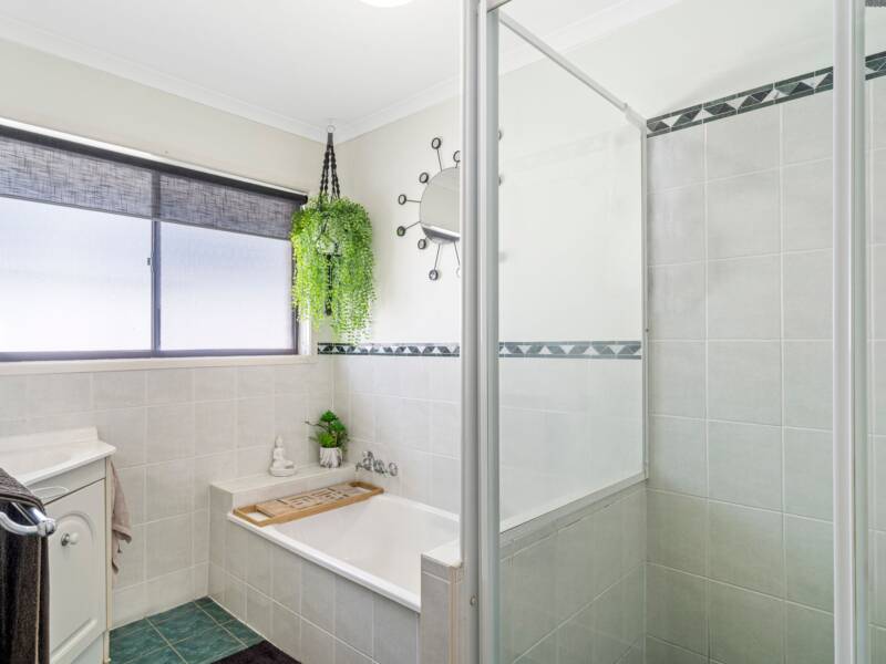 5 Catherine Street, Beenleigh, QLD 4207 AUS