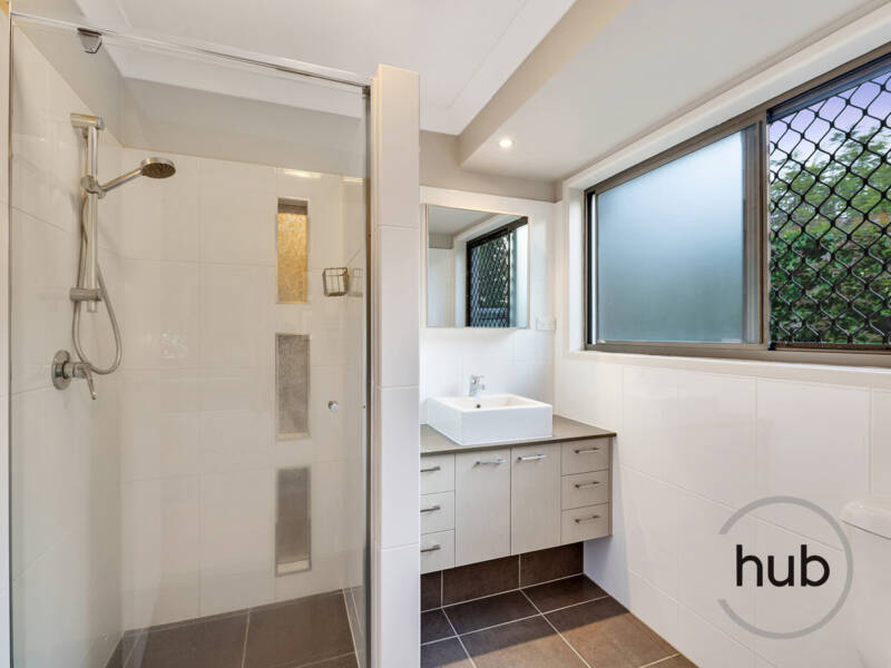 26 Kaiser Drive, Windaroo, QLD 4207 AUS
