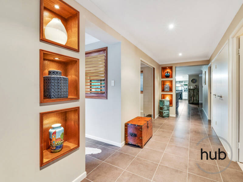 26 Kaiser Drive, Windaroo, QLD 4207 AUS
