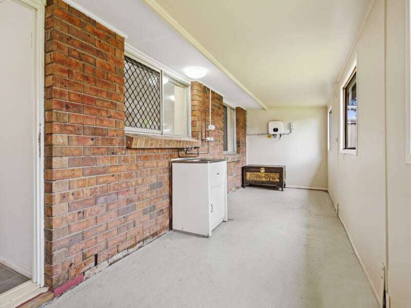 8 Baradine Street, Mount Warren Park, QLD 4207 AUS
