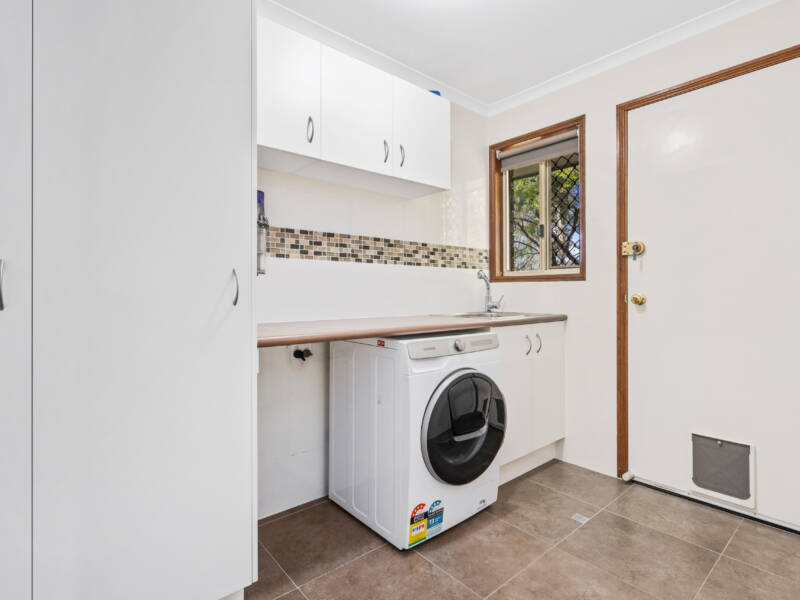5 Prenzlau Crest, Windaroo, QLD 4207 AUS