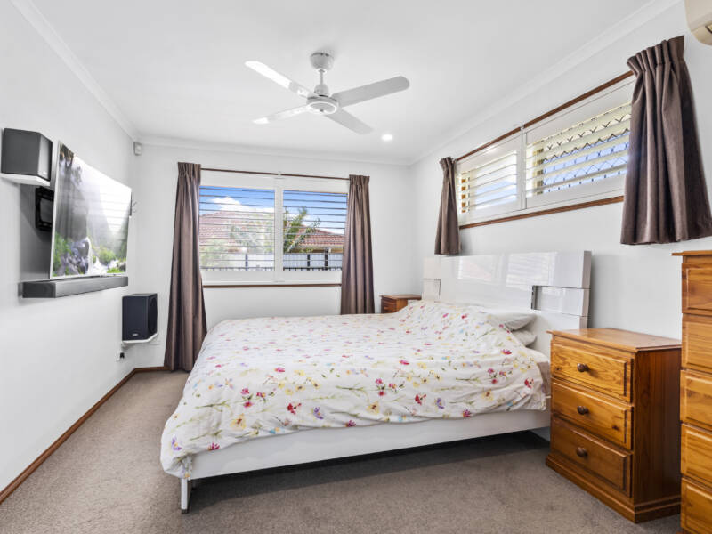 5 Prenzlau Crest, Windaroo, QLD 4207 AUS