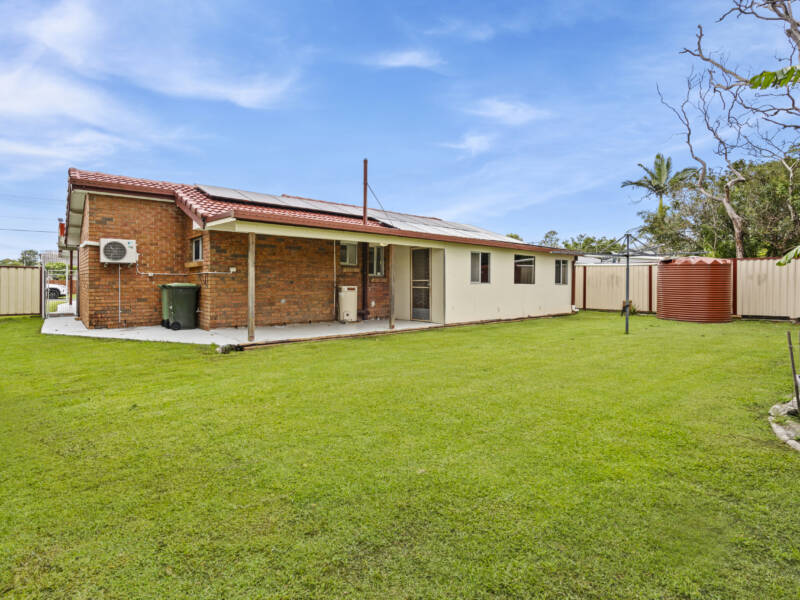 8 Baradine Street, Mount Warren Park, QLD 4207 AUS