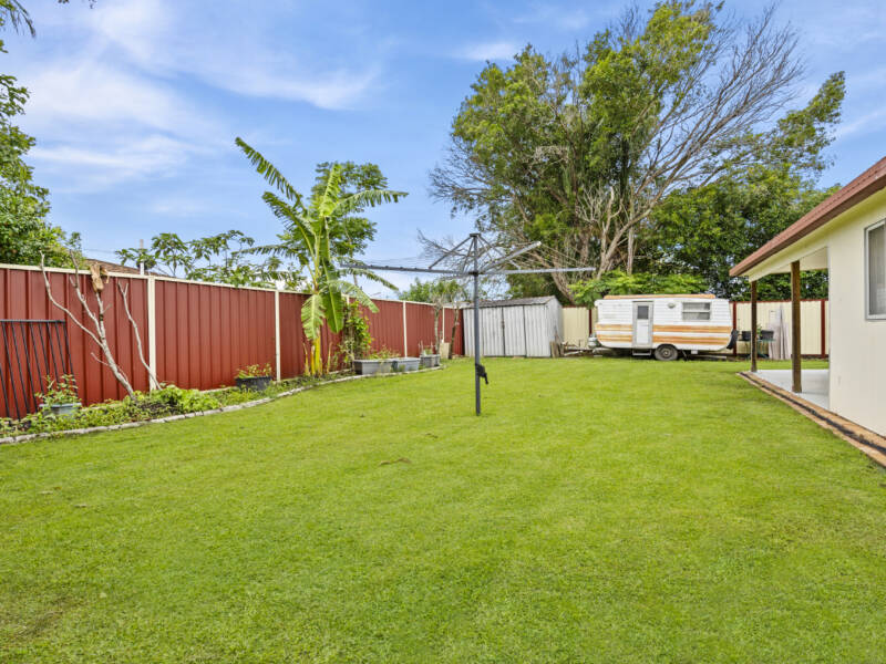 8 Baradine Street, Mount Warren Park, QLD 4207 AUS