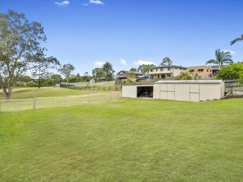 5 Prenzlau Crest, Windaroo, QLD 4207 AUS
