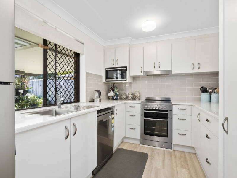 18 Baum Court, Windaroo, QLD 4207 AUS