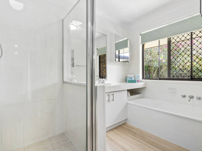 18 Baum Court, Windaroo, QLD 4207 AUS