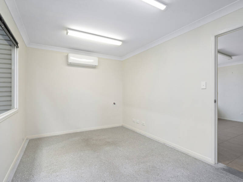 2/16 Maiella Street, Stapylton, QLD 4207 AUS