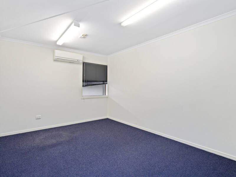2/16 Maiella Street, Stapylton, QLD 4207 AUS