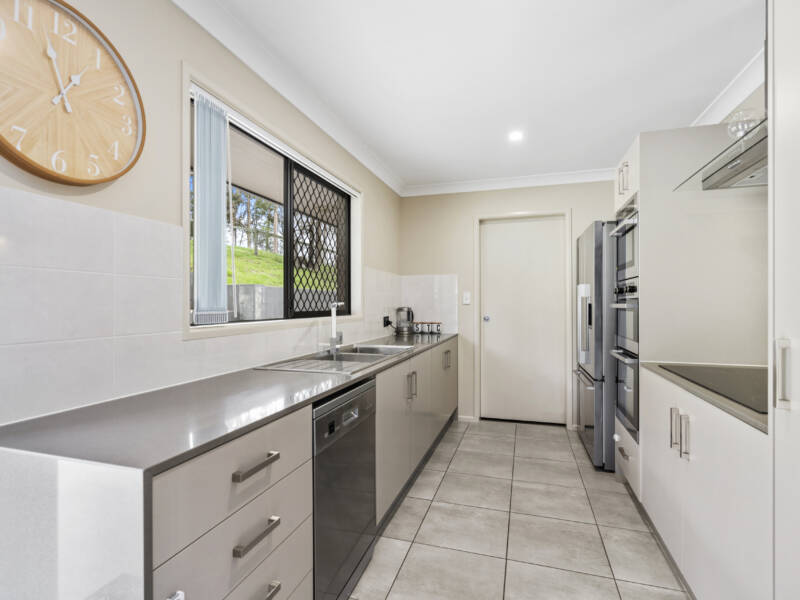 110-114 Munroe Drive, Woodhill, QLD 4285 AUS