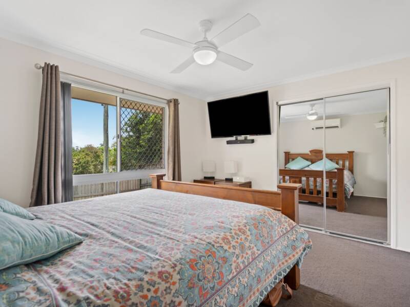 14 Paisley Court, Mount Warren Park, QLD 4207 AUS