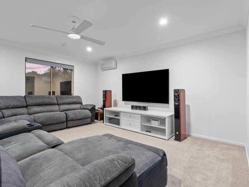15 Callicoma Court, Ormeau, QLD 4208 AUS