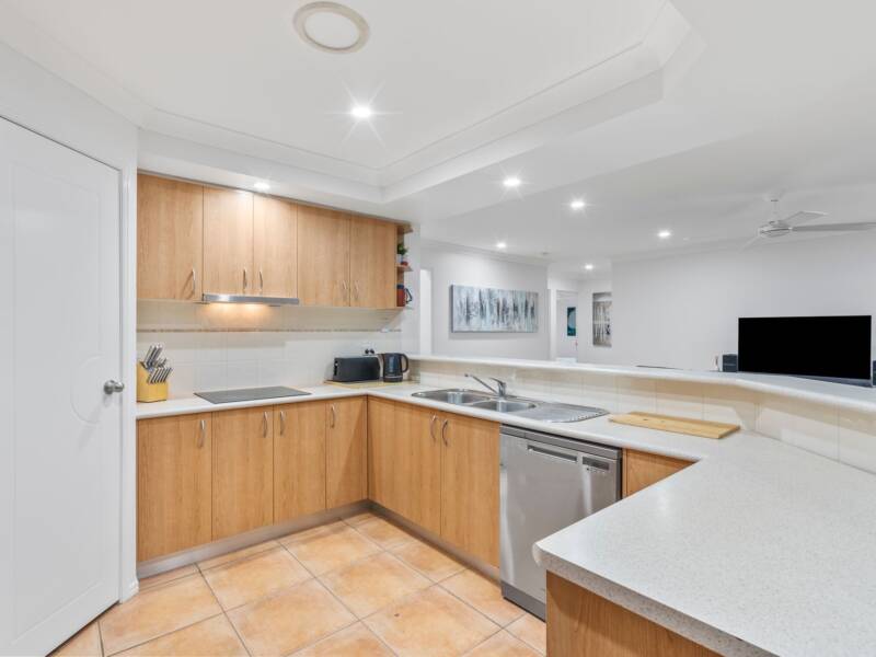 15 Callicoma Court, Ormeau, QLD 4208 AUS
