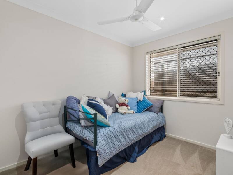 16 Herberton Street, Waterford, QLD 4133 AUS