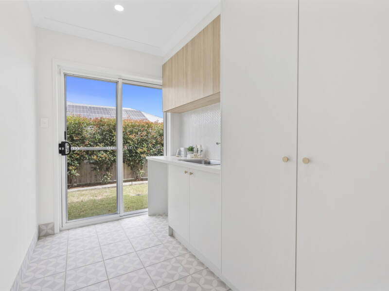 12 Gunsynd Drive, Beaudesert, QLD 4285 AUS