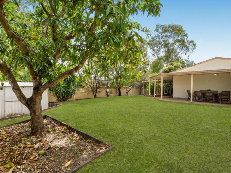 13 Lima Street, Edens Landing, QLD 4207 AUS