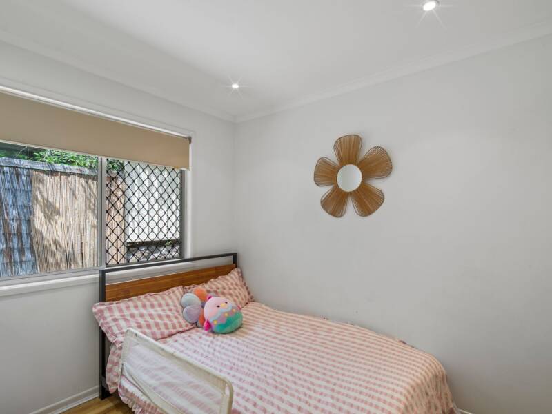 13 Lima Street, Edens Landing, QLD 4207 AUS