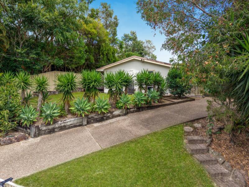 13 Lima Street, Edens Landing, QLD 4207 AUS