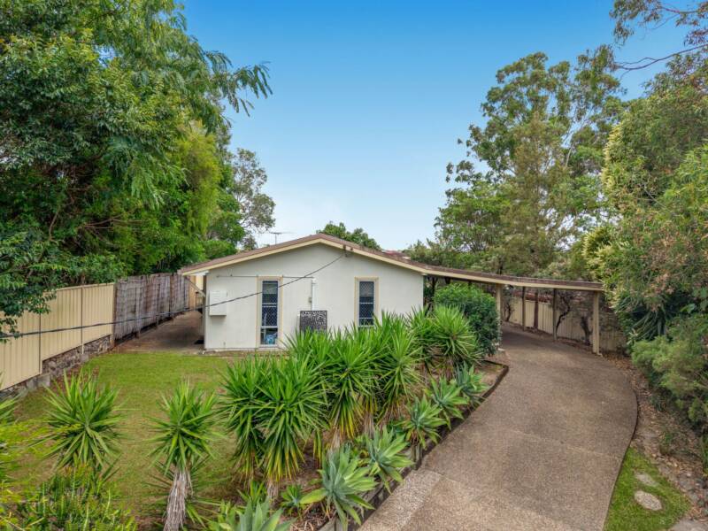 13 Lima Street, Edens Landing, QLD 4207 AUS