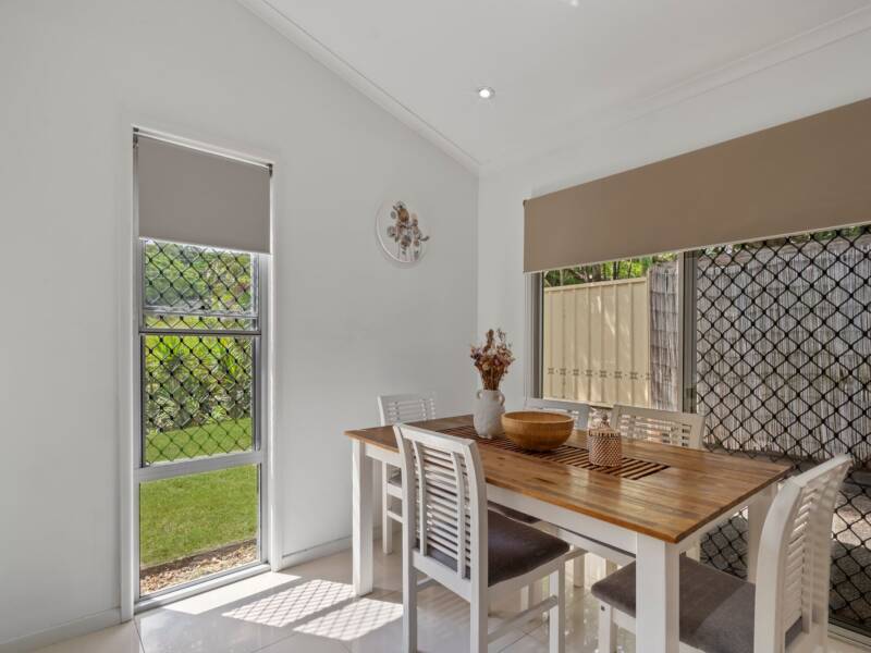13 Lima Street, Edens Landing, QLD 4207 AUS