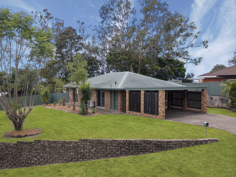 Mount Warren Park, QLD 4207 AUS