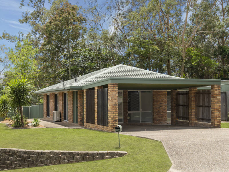 Mount Warren Park, QLD 4207 AUS