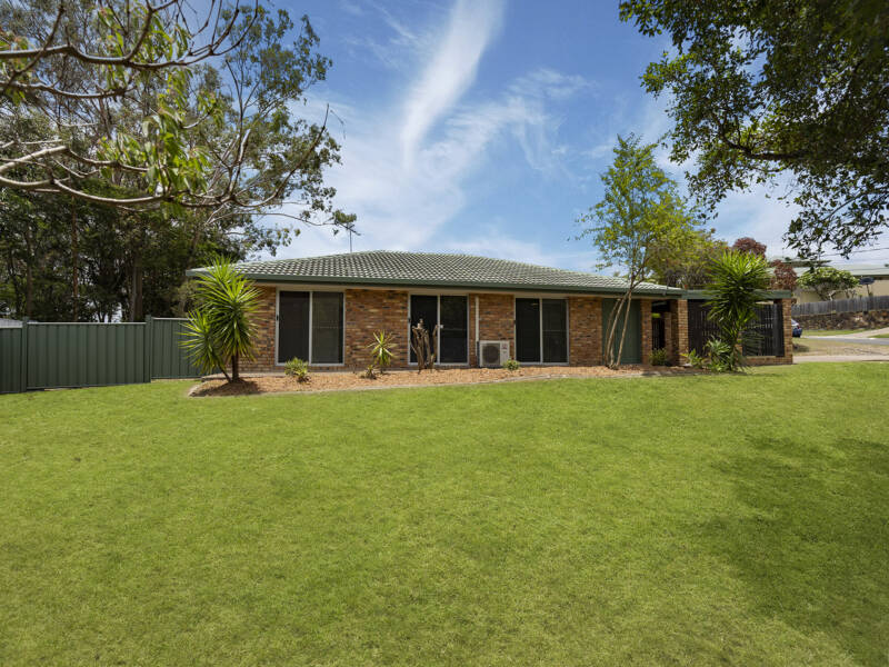 Mount Warren Park, QLD 4207 AUS