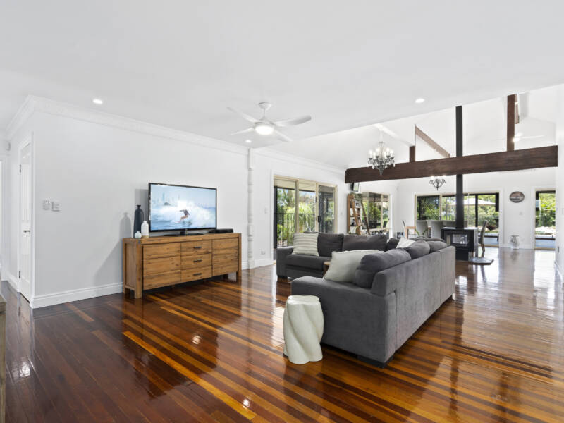 18- 20 Hillview Crescent, Bahrs Scrub, QLD 4207 AUS