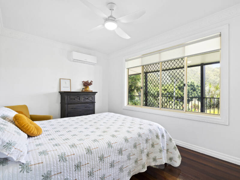 18- 20 Hillview Crescent, Bahrs Scrub, QLD 4207 AUS