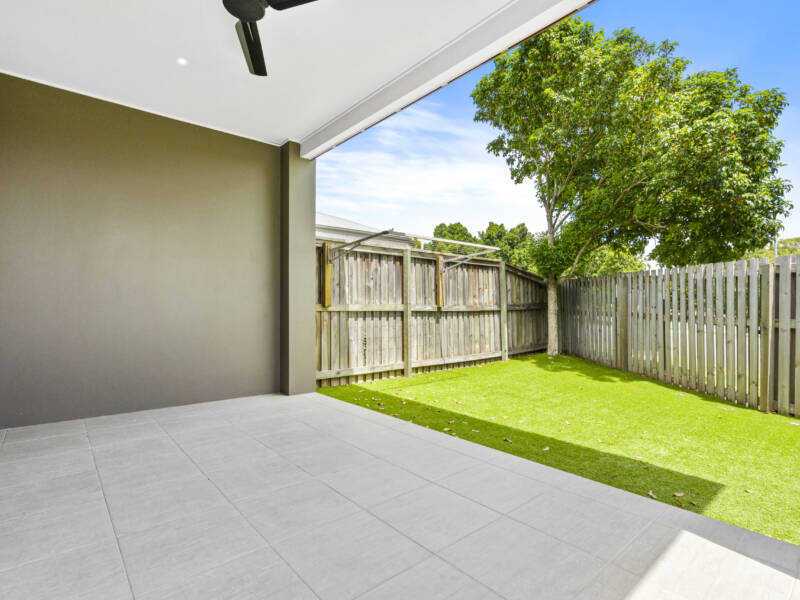 11/1-5 Anna Louise Tce, Windaroo, QLD 4207 AUS