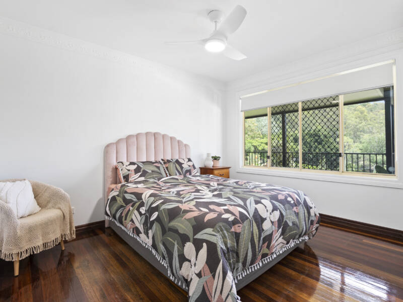 18- 20 Hillview Crescent, Bahrs Scrub, QLD 4207 AUS