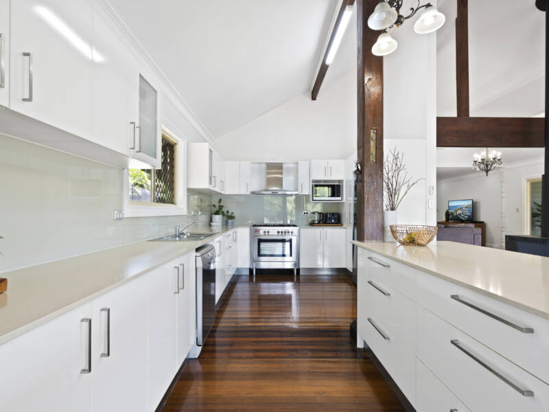 18- 20 Hillview Crescent, Bahrs Scrub, QLD 4207 AUS